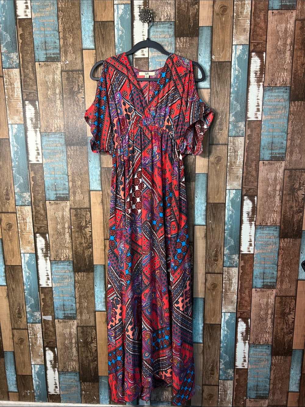 Boho Cold-Shoulder Maxi Dress in Multi-Color
